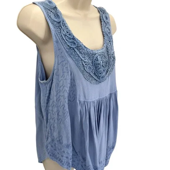 Just Cruisin Womens Blue Boho Embroidered Sleeveless Rayon Top Free Size - Picture 2 of 9